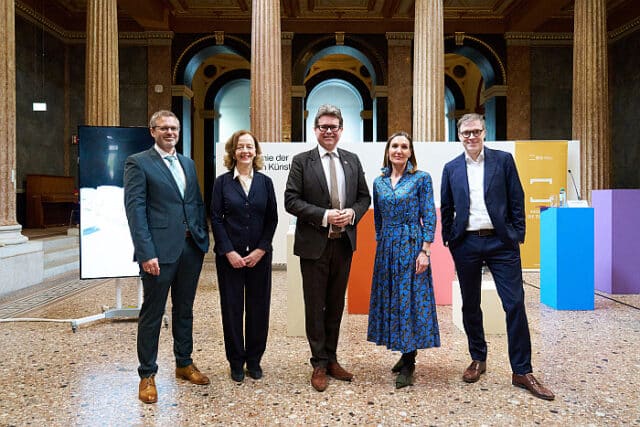 ADBK - (v.l.): R. Schöberl, C. Bohlmann, M. Polaschek, K. Sterflinger, J.F. Hartle (Foto: Markus Korenjak / RS MEDIA WORLD archive)